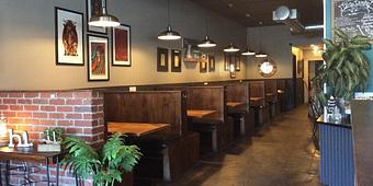 Interior - Walter's303 Pizzeria & Publik House | Bow Mar in Bow Mar - Littleton, CO Pizza Restaurant