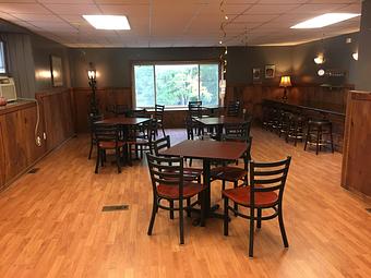 Interior - Waterside Wine Bar in Phelps, NY American Restaurants Interior - Waterside Wine Bar in Phelps, NY American Restaurants