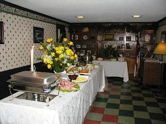 Interior - White Swan BBQ in Smithfield, NC Barbecue Restaurants Interior - White Swan BBQ in Smithfield, NC Barbecue Restaurants