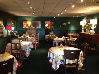 Interior - Wildflower Cafe in Ennis, TX American Restaurants