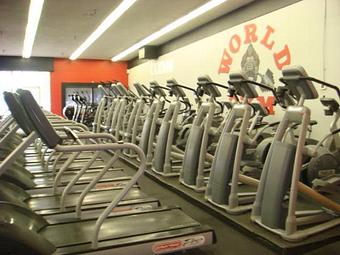 Interior - World Gym Fitness Center in Tracy, CA Health Clubs & Gymnasiums