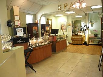Interior: Salon & Spa - Yeager's Inc. Hair Studio & Spa in Birmingham, AL Day Spas