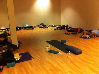 Interior - Yoga Hangout in Glendale, AZ Yoga Instruction