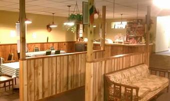 Interior - Yummy Bones Bbq in Port Washington, WI Barbecue Restaurants