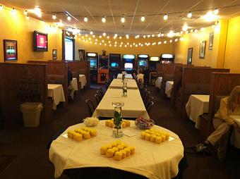 Interior - Z-Place Pizza in Huntington, IN Pizza Restaurant
