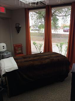 Interior - Zen Aesthetics and Wellness in Sycamore Square - Edmond, OK Day Spas