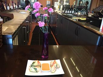 Product: FRESH SPRING ROLLS - 8 Dragons Restaurant in Healdsburg, CA Bars & Grills