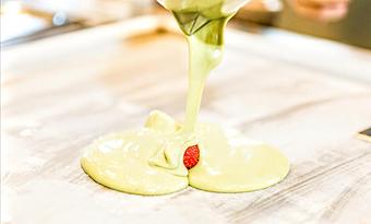 Product: Pouring the base - A La Mode Creamery in Cranford, NJ Coffee, Espresso & Tea House Restaurants
