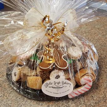 Product: Holiday cookie platters - Bella Leigh Bakery & Cafe in Montague, NJ Bakeries