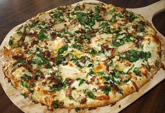 Product - Blue Dog Pizza Tahoe Stateline in Near Stateline Casinos - South Lake Tahoe, CA American Restaurants