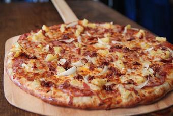 Product: blue Hawaiian gourmet pizza - Blue Dog Pizza Tahoe Stateline in Near Stateline Casinos - South Lake Tahoe, CA American Restaurants