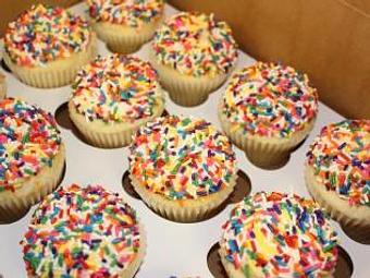 Product - Candle Ready Cakes Restaurant in Dubuque, IA Bakeries