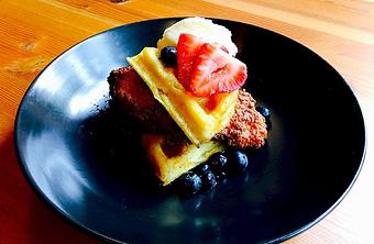 Product - Carbon Cafe & Bar in Denver, CO Coffee, Espresso & Tea House Restaurants