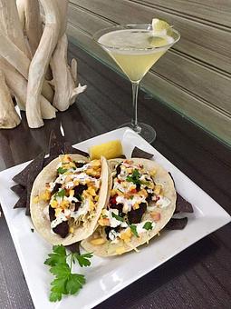 Product - Chair 5 in Narragansett, RI American Restaurants