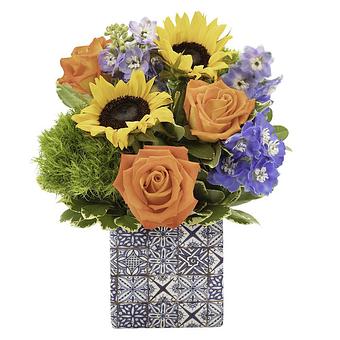 Product - Chantilly Lace Floral Bouquet II in CHATTANOOGA, TN Florists