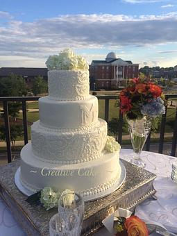 Product - Creative Cakes in Tupelo, MS Bakeries