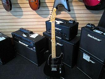 Product - David's Guitar Loft in Fenton, MO Real Estate Office Buildings Warehouses & Factories