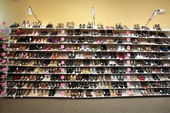 Product - Dazzle Quality Resale Fashions in Hayden, ID Consignment & Resale Stores