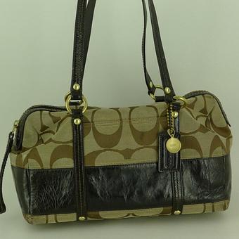 Product - Dazzle Quality Resale Fashions in Hayden, ID Consignment & Resale Stores