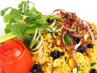 Product: Yellow Curry Fried Rice - De Rice Thai Cuisine in Dallas, TX Thai Restaurants