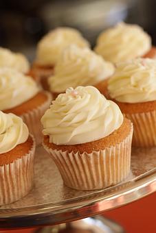 Product: Mini Cupcakes - Divani in Grand Rapids, MI American Restaurants