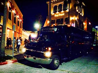Product - Dreammaker Limousines in Bradenton, FL Limousines