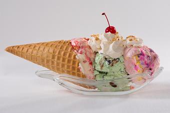 Product - Dutton's Parlour in Valley City, ND Coffee, Espresso & Tea House Restaurants