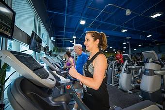 Product: Gym members on cardio equipment - Eastpointe Health & Fitness in Atlantic Highlands, NJ Health Clubs & Gymnasiums