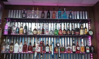 Product: BEAUTIFULLY REMODELED KITCHEN/BAR - Family Fun Frontier Center in Gillette, WY Bars & Grills