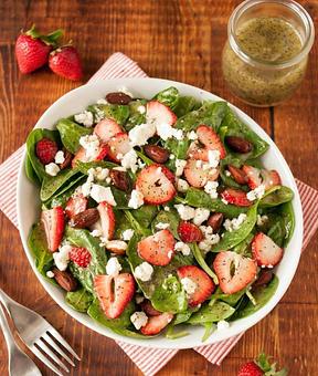 Product: Spinach Salad with Fresh Strawberries (Seasonal Availability) - Fat Freddy's Catering in Phoenix, AZ American Restaurants
