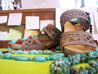 Product - Find Your Fashion in Ferndale, WA Fashion Accessories