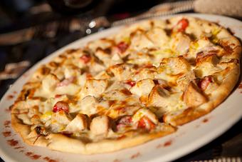 Product: Chicken Pizzetta - Fins & Tales in Southbridge, MA Seafood Restaurants
