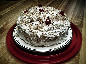 Product: Coconut Cake - Flowers' Cafe in New Ellenton, SC Hamburger Restaurants