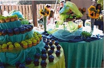Product: Cupcake Tree - For All Occasions And More - Tel: Full Service Kosher Catering InGa in Atlanta, GA Food & Beverage