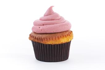 Product: Lemon Cake, Strawberry Whipped Cream - Gigi's Cupcakes in Hilton Neighborhood - Maplewood, NJ Bakeries