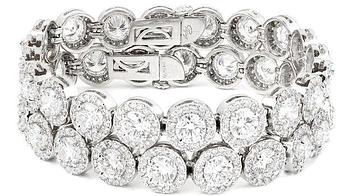 Product - Haute Vault in Aventura, FL Shopping & Shopping Services