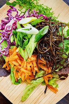 Product: Seaweed Sesame Salad - Hearty Eats in Shelburne Falls, MA Vegan Restaurants