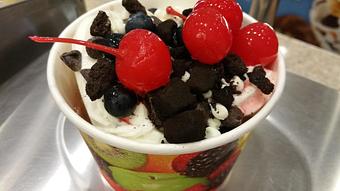Product: Frozen Yogurt Hollywood Rock Cafe - Hollywood Rock Cafe in located directly in the heart of the Walk of Fame (Hollywood Blvd) - Los Angeles, CA American Restaurants