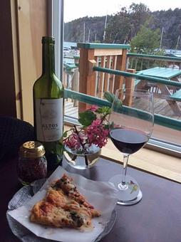 Product - Island Pie in Deer Harbor, WA Coffee, Espresso & Tea House Restaurants