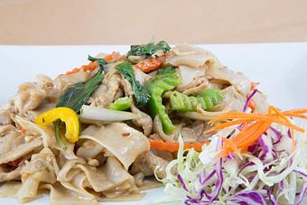 Product: Chicken Pad Kee Mao - Jasmine Thai Restaurant in Palmdale, CA Thai Restaurants