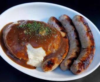 Product: Kloomachin Bangers and Mash - Kloomachin Kitchen at The Point Casino in Kingston, WA American Restaurants