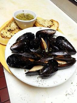 Product - Lagerheads Bar & Grill in Ormond Beach, FL American Restaurants