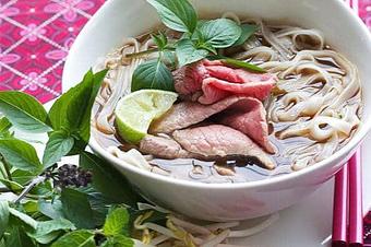 Product - Le's Pho Tai & Sandwiches in Shoreline, WA Thai Restaurants