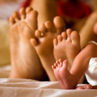 Product: Reflexology does not discriminate - anyone, from babies right up to elderly can gain relief from it. Everyone can enjoy and benefit from a reflexology treatment. Whether you are young, old, male or female the treatment will have some effect. - Life's Retreat Massage and Spa in Elk River, MN Massage Therapy