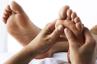 Product: We offer Reflexology which is pressure applied to specific points to benefit your entire body. - Life's Retreat Massage and Spa in Elk River, MN Massage Therapy