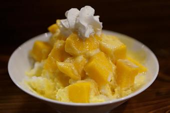 Product: Hawaiian Shaved Ice - Pineapple - Lobstah On A Roll in Back Bay; Newbury Street - Boston, MA American Restaurants