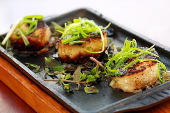 Product - Lonzo's Restaurant in Culver City, CA Bakeries