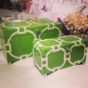 Product - Maze Home in Winnetka, IL Shopping & Shopping Services