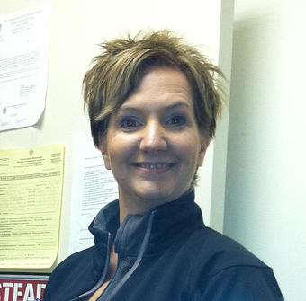 Product: Short graduated layer, with tons of texture. - Meadow Street Styles in Hadley, MA Restaurants/Food & Dining