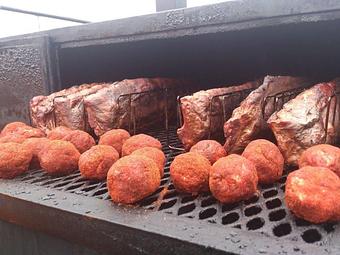 Product - Mule Train Smokers in Grove City, PA American Restaurants